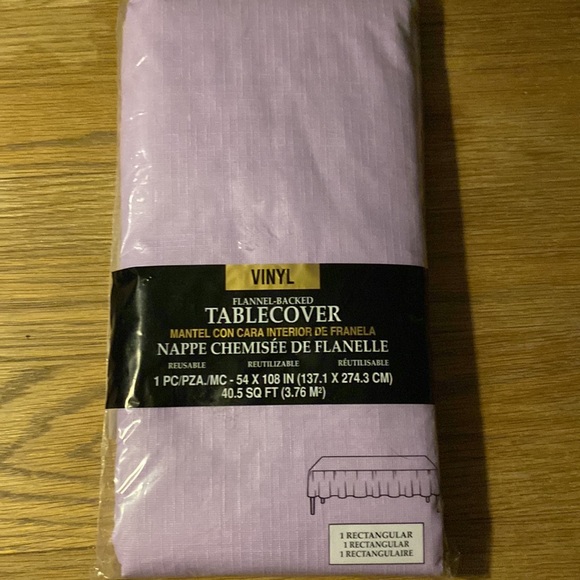10/$15  Sealed Lavender Flannel backedTable-cover,Table Skirt & TCoverNWT - Picture 7 of 14